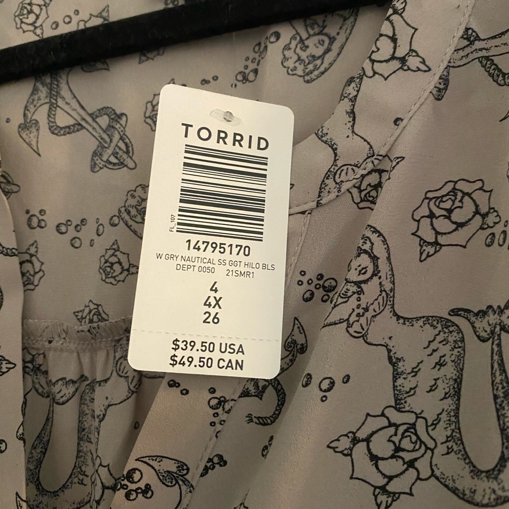 Torrid retro tattoo top